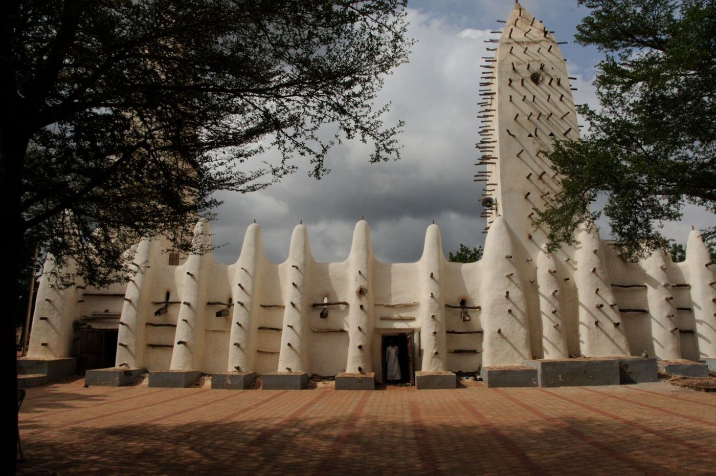 Grande mosquée de Bobo-Dioulasso, architecture soudano-sahélienne en terre